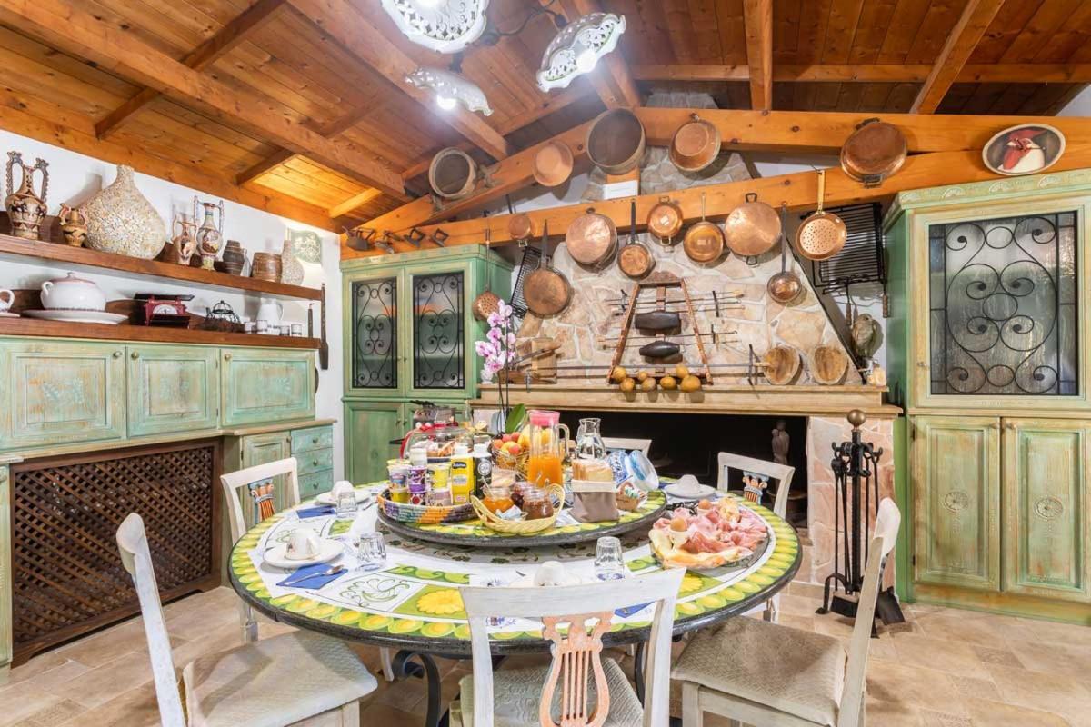 Villa Flumini Флуміні-ді-Кварту Екстер'єр фото