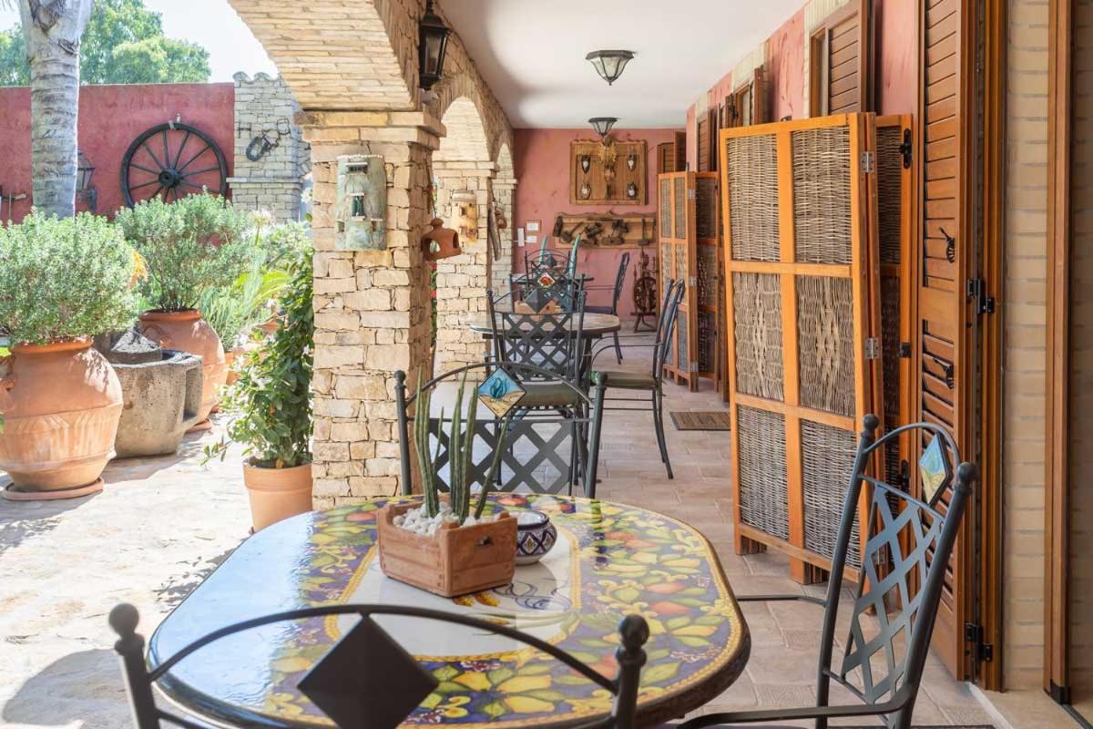 Villa Flumini Флуміні-ді-Кварту Екстер'єр фото
